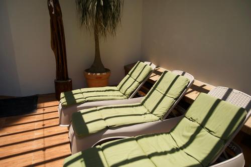 Zona de estar de Hotel y Suites Los Encantos