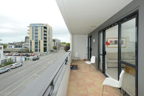 Μπαλκόνι ή βεράντα στο West Fitzroy Apartments