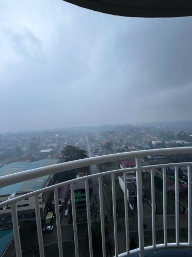 Ein Balkon oder eine Terrasse in der Unterkunft Jhohanna's Cozy Corners