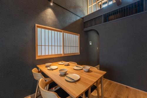 蜂の屋Hachinoya