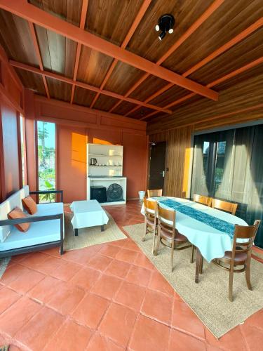 Fotografie z fotogalerie ubytování Como Laya Resort v destinaci Casboran