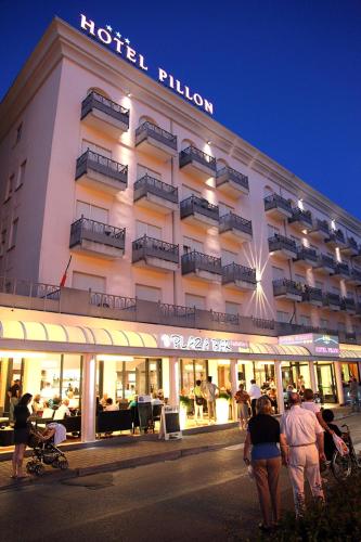 Επισκέπτες που μένουν στο Hotel Pillon