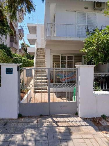 Εξαιρετικό διαμέρισμα στη Γλυφάδα