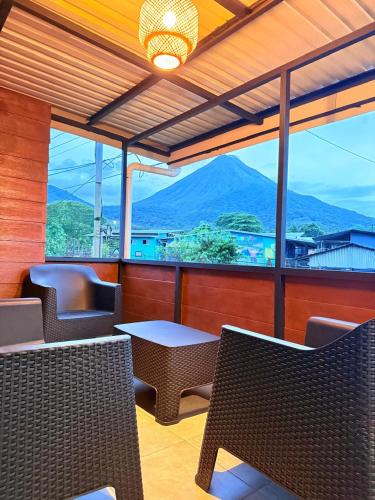 En generel udsigt til bjerge eller udsigt til bjerge taget fra lejligheden