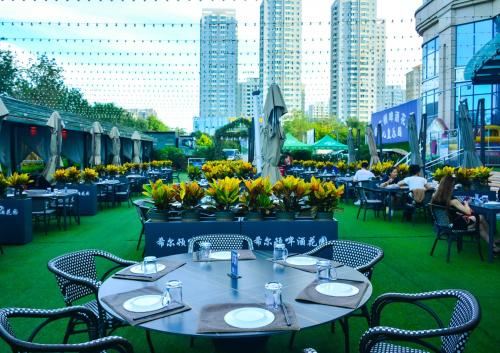 Restoran atau tempat lain untuk makan di Hilton Urumqi