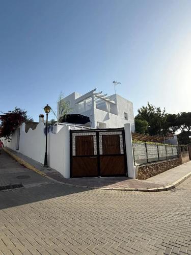 Το κτήριο όπου στεγάζεται  το σαλέ