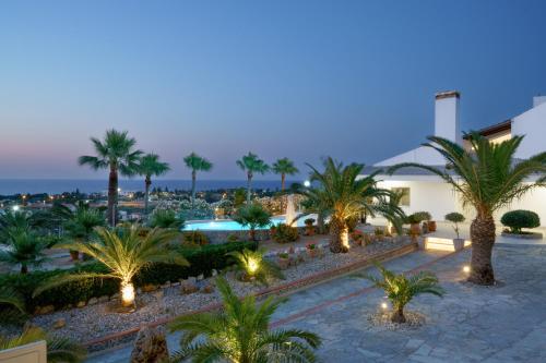 Πισίνα στο ή κοντά στο Giakoumakis Luxury-Private Villa