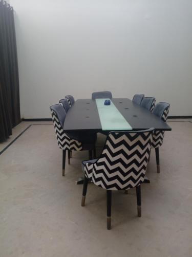 Foto de la galeria de Ayyan Cottage E 11 a Islamabad
