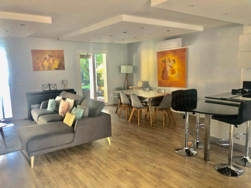 Très belle villa avec piscine privative chauffée