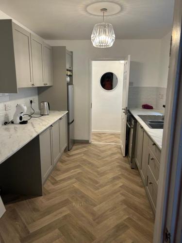 Η κουζίνα ή μικρή κουζίνα στο 10 Limewood Street