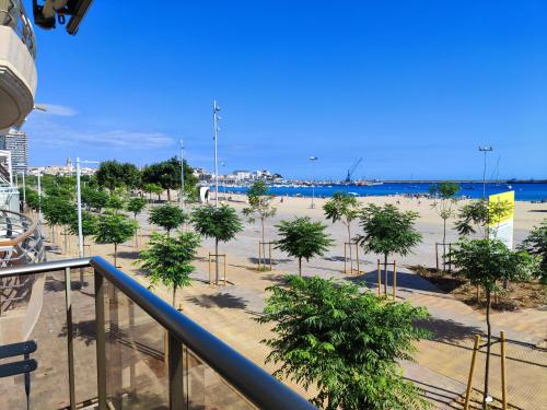 Apartamento con vistas al mar y parking