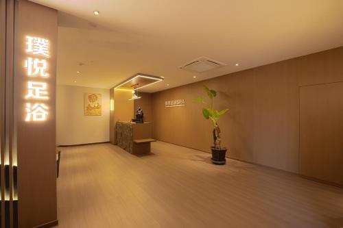 Φωτογραφία από το άλμπουμ του Tai'an Jianguo Puyin Garden Hotel σε Tai'an