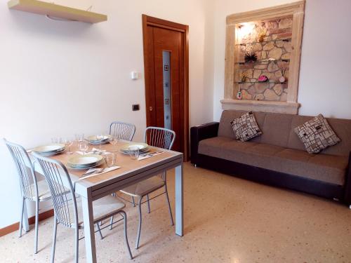 Un lugar para sentarse en LotusNest - Casa Priv - Matr, Parcheggio, Treno