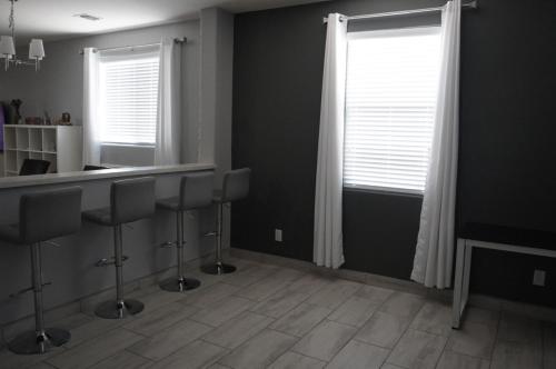 Gallery image of Lovely white grey home 3 bedrooms in Buckeye