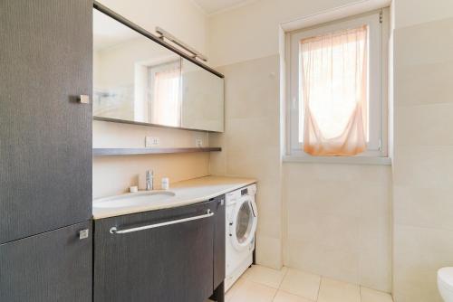 GuestHost - Stylish Apartment Viale Toscana Milano