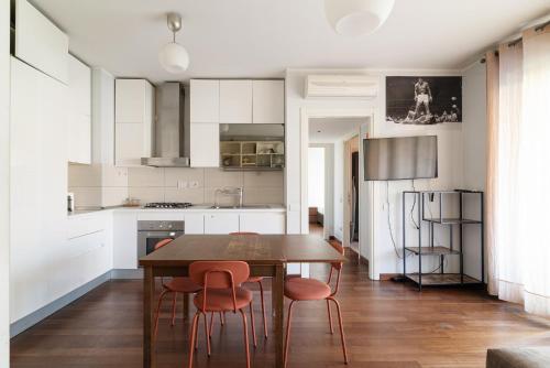 GuestHost - Stylish Apartment Viale Toscana Milano