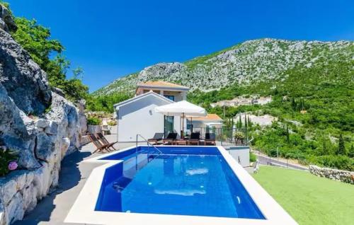 Πισίνα στο ή κοντά στο Villa Bohemia by Villas Guide