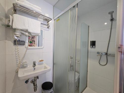 Un baño de Hotel Palermo
