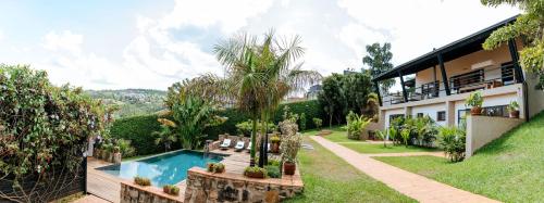Бассейн в Villa Kigali или поблизости
