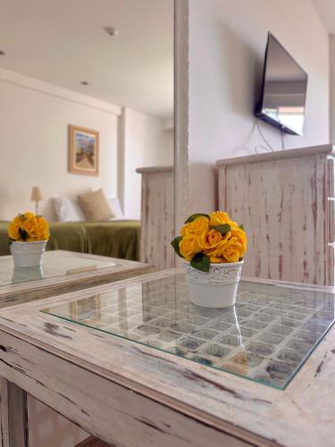 Μια τηλεόραση ή/και κέντρο ψυχαγωγίας στο Loft vistamar business completo