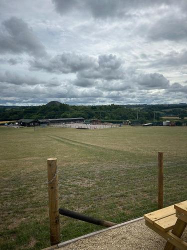 1 Bed Hut - Sleeps 2 - Parking - Smoking photo 12