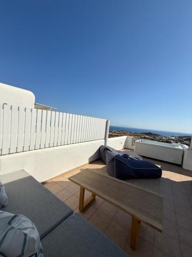 Μπαλκόνι ή βεράντα στο Overview Mykonos Apartments