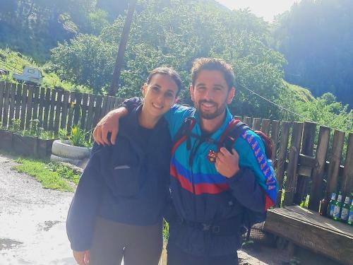 a man and a woman posing for a picture at Elos Guesthouse in Iprari