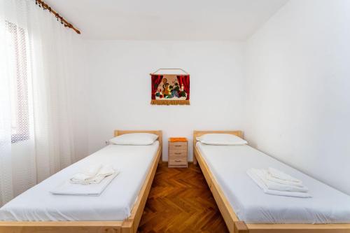 Drazen Charming Three Bedroom Apartment