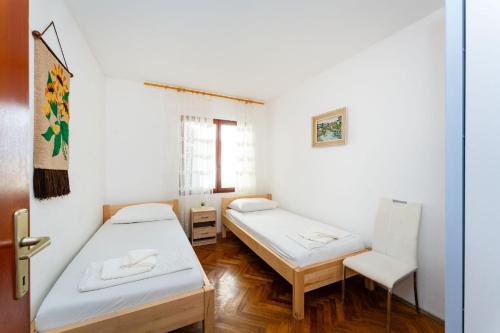 Drazen Charming Three Bedroom Apartment