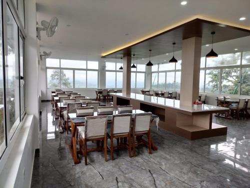 Restaurace v ubytování Zeezmount Resorts & Spa Munnar