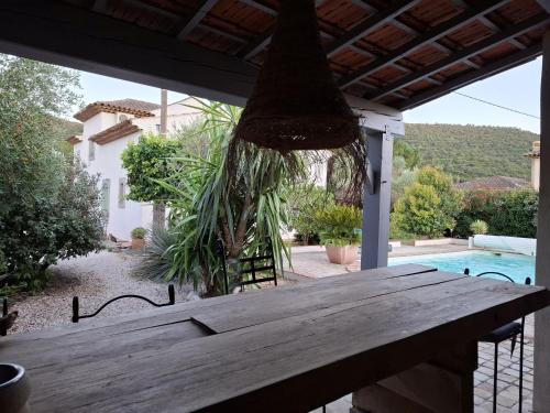 Petite maison à la campagne