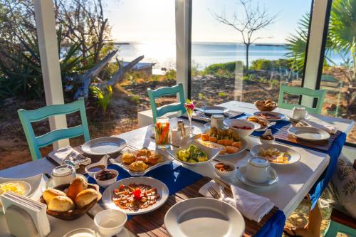 Еда / где поесть недалеко от отеля