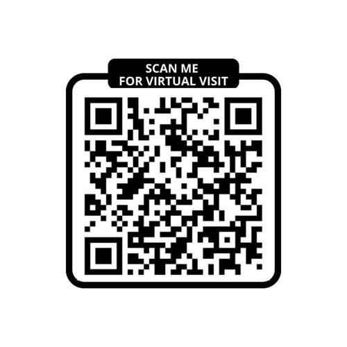 un code qr noir et blanc avec un signe me scanner pour illustrer une visite virtuelle dans l'établissement 223 Suite Rothschild - Superb apartment in Paris, à Paris