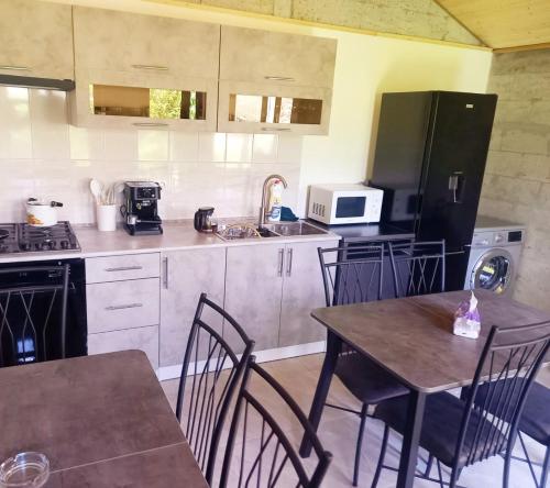 Cucina o angolo cottura di Guest House Ijevan's Garden