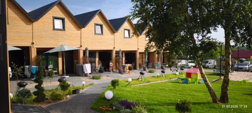 Κήπος έξω από το Domki NA PNIU