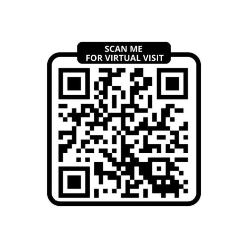 un code qr noir et blanc avec un labyrinthe dans l'établissement 370 Anthony - Superbe Appartement à Paris, à Paris