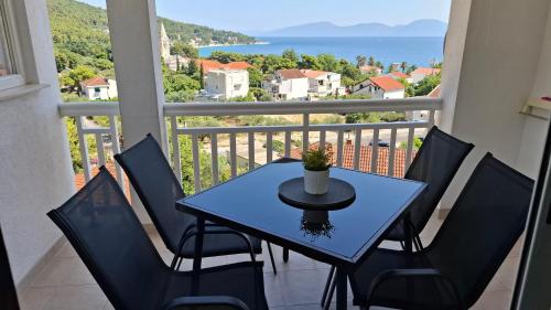 Gallery image of Apartments Rotim in Zaostrog