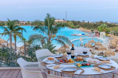 Alcazaba Lagoon Natural Swimming Pool GYM & Bbq - EaW Homes