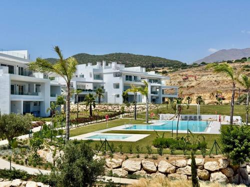 Alcazaba Lagoon Natural Swimming Pool GYM & Bbq - EaW Homes