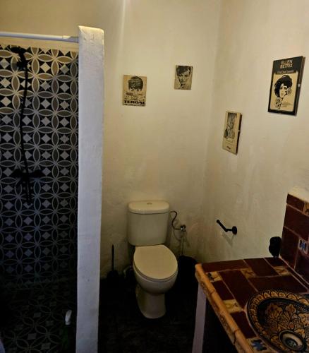 Bilik mandi di Casa de Dona Concha Apartments Ugijar