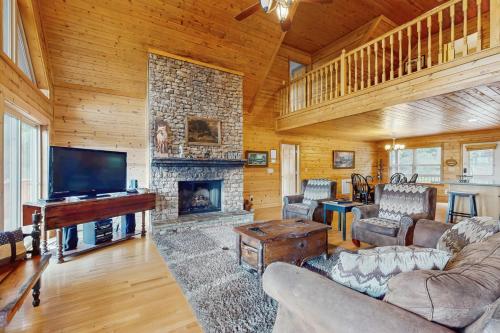 Μια τηλεόραση ή/και κέντρο ψυχαγωγίας στο Southern Cross Lodge