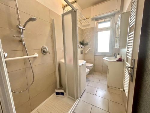 Ένα μπάνιο στο GoodVibes by Holiday World