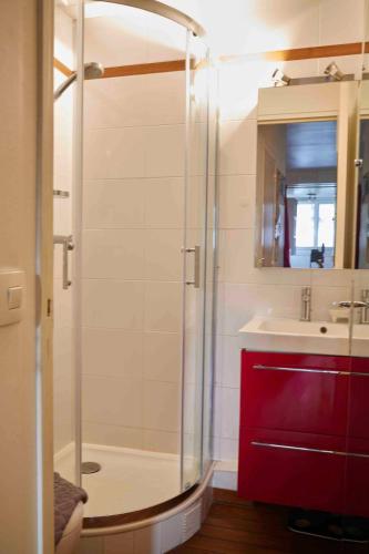 Lovely studio in the very heart of Montmartre