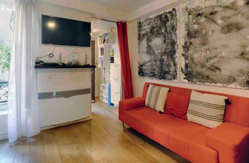 Lovely studio in the very heart of Montmartre