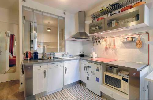 Lovely studio in the very heart of Montmartre