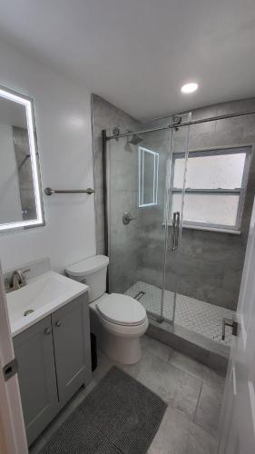Bilik mandi di Hudson Water Front House