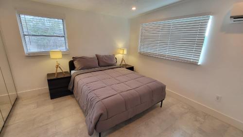 Katil atau katil-katil dalam bilik di Hudson Water Front House