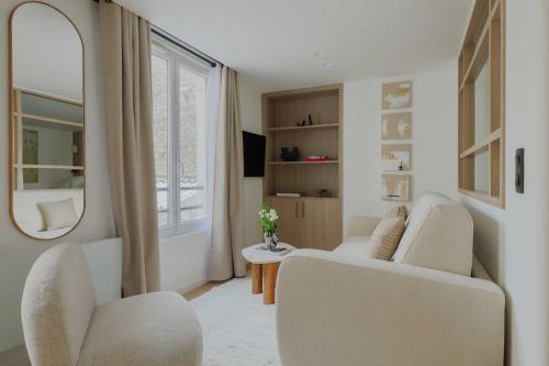 Magnificent apartment -1BR-4P- Canal Saint-Martin