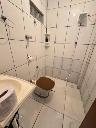 Bilik mandi di Essenza Home