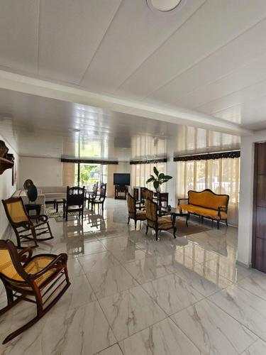 Ruang duduk di Casa Campestre La Rosita